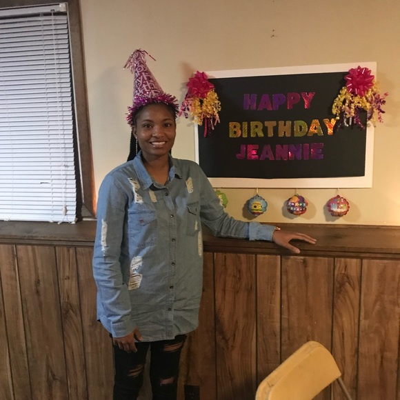 Meet your Posher, Jeannie - Picture 1 of 1